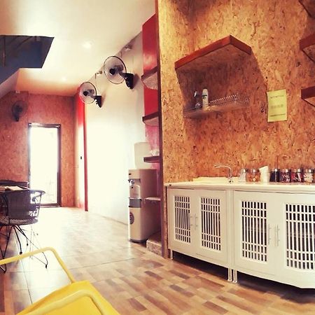 Frutta Hostel Patong Екстериор снимка