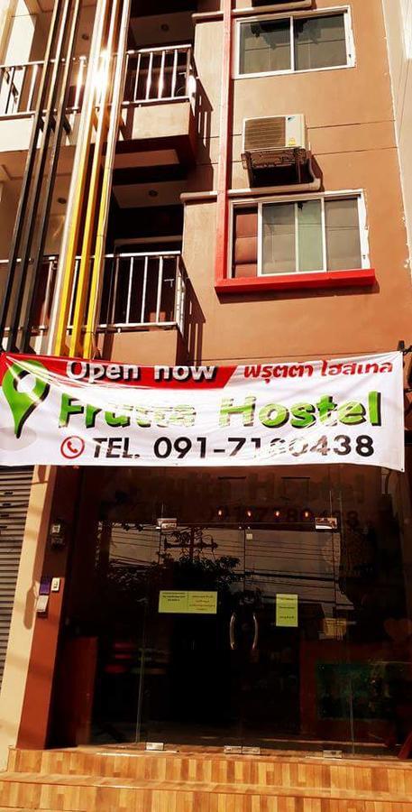 Frutta Hostel Patong Екстериор снимка